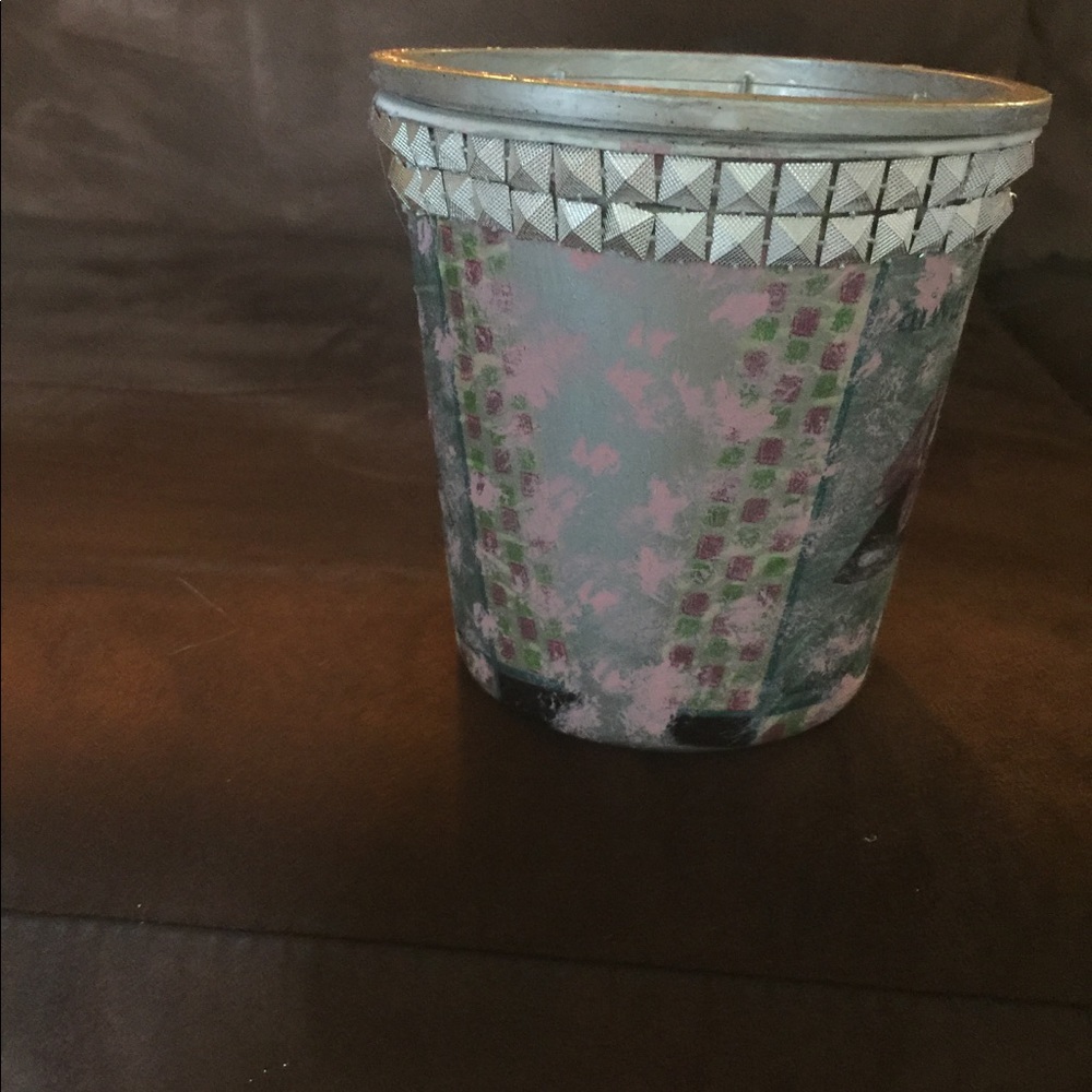 Contenedor - Picture 2 of 3